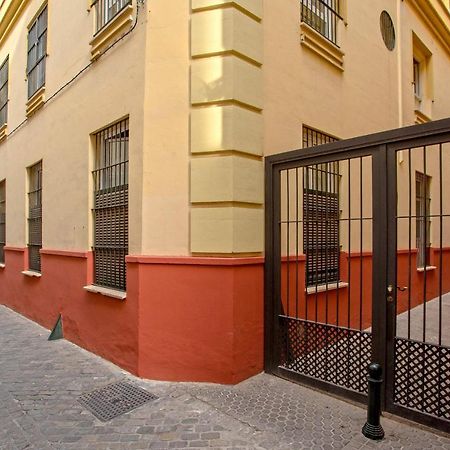 Genteel Home Conde De Ibarra III Seville Exterior photo