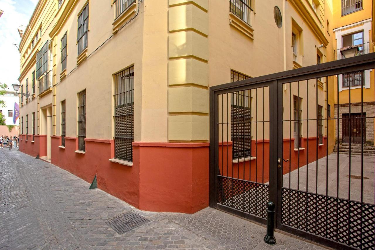 Genteel Home Conde De Ibarra III Seville Exterior photo